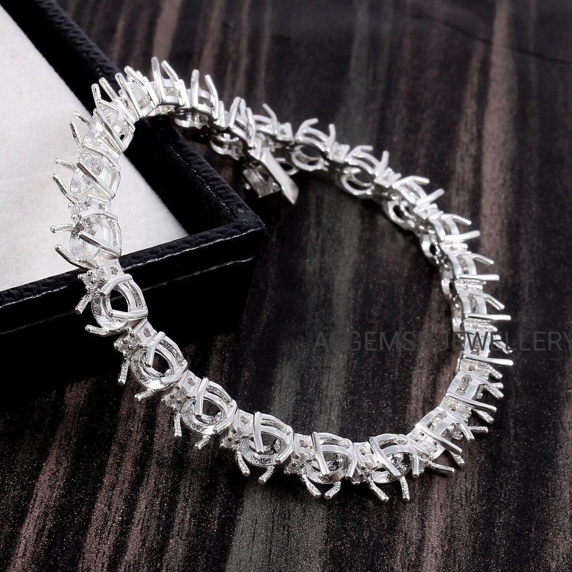 Round Semi Mount Bracelet-Without Stone Bracelet-Tennis Bracelet-Ready to be Set With Your Own Stone-925 Sterling Silver Bracelet