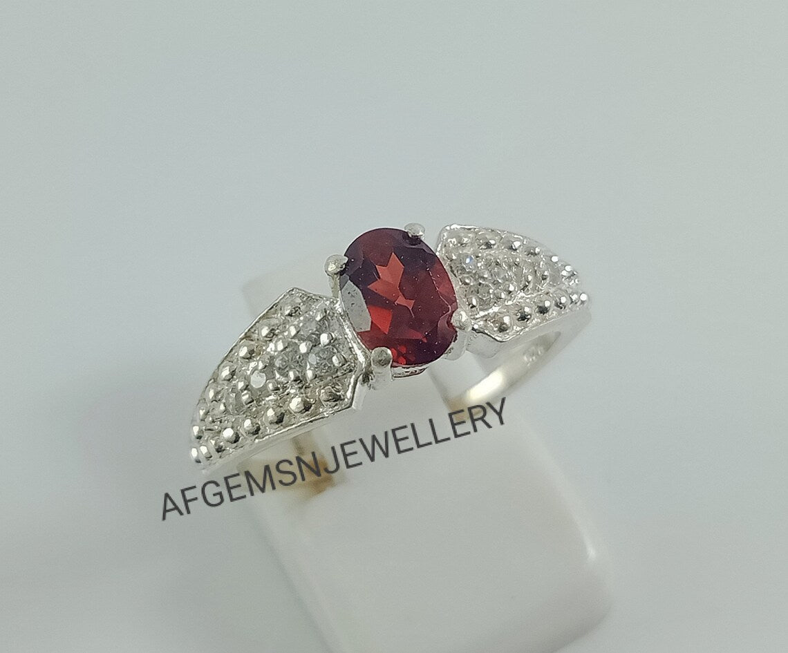 Wedding Garnet ring, oval cut, January birthstone, natural garnet ring, red gemstone, sterling silver, promise ring,