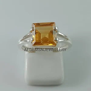 Vintage Golden Topaz Ring-Yellow Topaz Ring-Golden Stone Ring-Birthstone Topaz Ring-Natural Golden Topaz Gemstone Ring-Promise Ring
