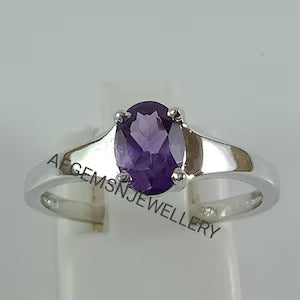 Dainty Amethyst Ring-Women Amethyst Ring-Natural Amethyst Ring-Amethyst Gemstone Ring-Vintage Ring-925 Silver Ring-Amethyst Jewelry Ring